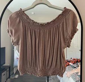 Prómesa Cropped brown top thumbnail 1