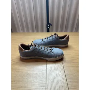 Adidas 7.5 Gray Canvas Sneakers Brown Accents Casual Stylish Footwear Mens thumbnail 10