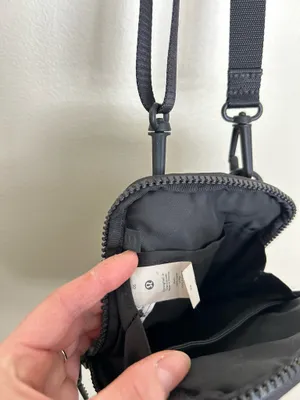 Lululemon Easy Access Crossbody bag black  thumbnail 7