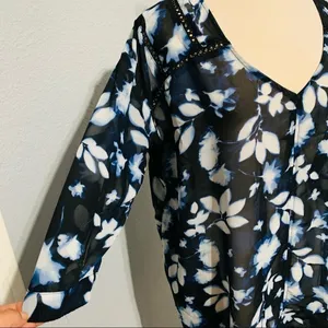 Motherhood Maternity Leaves‎ Top Size S thumbnail 4