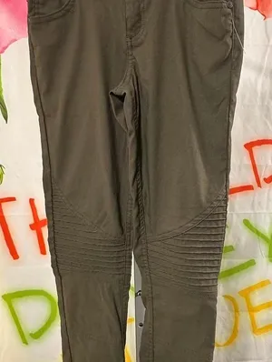 J165. Prana green cargo pants thumbnail 1