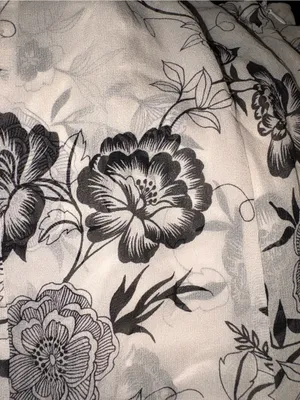White House Black Market Black & Cream Floral Skirt-100% Silk thumbnail 4