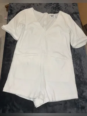 Princess Polly Zara Romper in White Size 2 thumbnail 2
