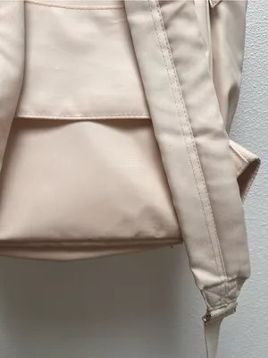 Beis The Expandable Backpack 
in Beige thumbnail 8