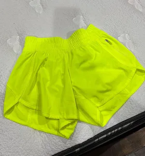 Lululemon Hotty Hot Shorts 2.5" thumbnail 1