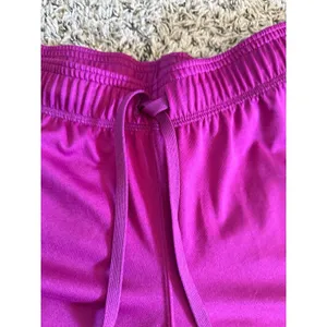 Under Armour Women's‎ Purple Heat Gear Running Shorts Size Medium thumbnail 4