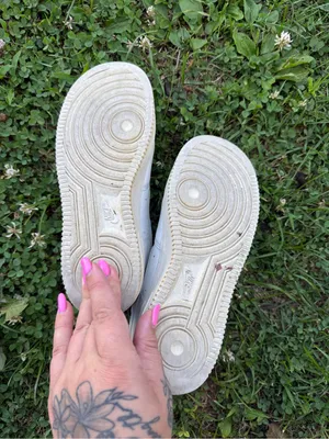 Nike Air Force 1 Low Triple White Leather Sneakers Women’s thumbnail 4