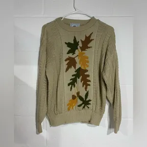 Cream and Green Crew Neck Sweater medium thumbnail 2