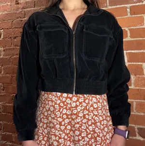 Aerie Cropped Corduroy Black Jacket thumbnail 1