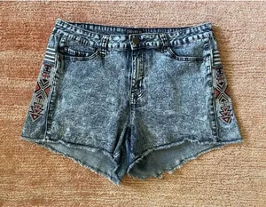 Forever 21 Plus Size 16 Denim Shorts Gray Acid Wash Beaded Aztec Sides Raw Hem thumbnail 1