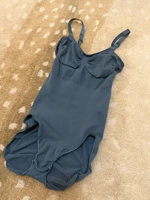 SKIMS Seamless Sculpt Brief Bodysuit Built-In Cup Shapewear Blue S/M thumbnail 4