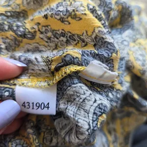 LOFT Outlet Yellow and Gray Peasant Blouse thumbnail 9