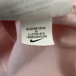 Nike Women’s Medium Pink Full Zip Hoodie Fleece Sportswear Sweatshirt Jacket thumbnail 7