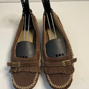 🦋Womens Peace Moccasin "Emily" Chocolate Suede Hardsole Size 7 thumbnail 2