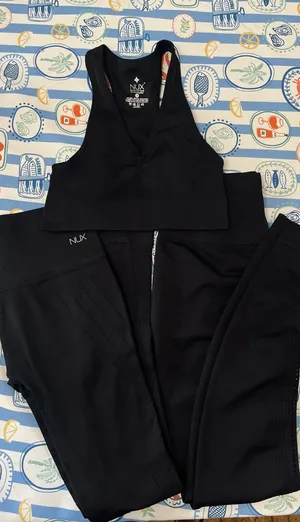 NUX Active 3 Piece Black Seamless Workout Set Tank Sports Bra 2 Leggings Size S thumbnail 1