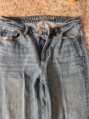 American Eagle Jeans Mom thumbnail 2
