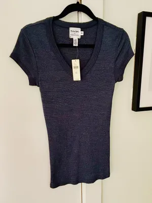 NWT Michael Stars x Anthropologie SS Vneck Tshirt blue shimmer one size thumbnail 1