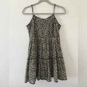 Urban Outfitters Hanna Scallop Whimsigoth Ditsy Grunge Floral Mini Dress small thumbnail 3
