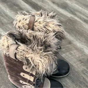 Sorel Joan of Arctic Boots Women's Size 6 Winter Snow Insulated Waterproof Fur thumbnail 11