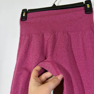 NVGTN Seamless Legging Size Small thumbnail 7