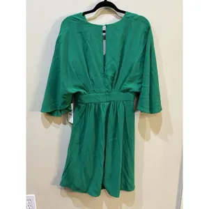 Alexia‎ Admor Isla Draped Dolman Sleeve Fit & Flare Dress Green Back Zipper thumbnail 4