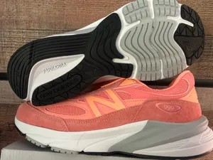 New Balance Shoes 910s thumbnail 4