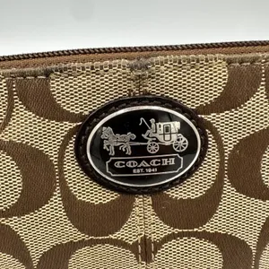 Coach Signature Jacquard Wristlet Khaki Brown Canvas Leather Trim Logo Plaque thumbnail 2