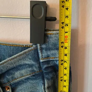 Abercrombie & Fitch The 90s Straight Ultra High Rise Jeans Women's size 30 / 10 thumbnail 8