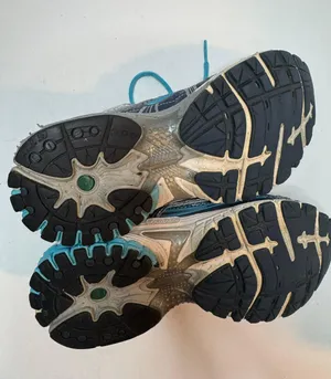 Brooks Womens Adrenaline GTS 13 Size 6.5 thumbnail 6