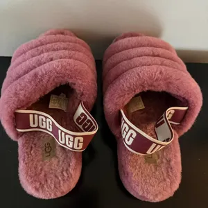 UGG Fluff Yeah Slide Slipper Womens 10 Pink Purple Sheepskin Slingback Sandal thumbnail 2