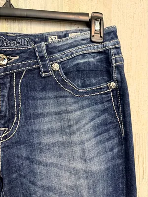 Miss Me Jeans Women’s 32 Bootcut Dark Wash Embellished Floral Rhinestone thumbnail 4