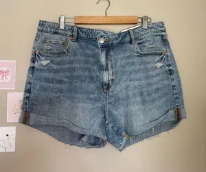 American eagle women’mom short stretchy super high waist size 18 curvy thumbnail 1