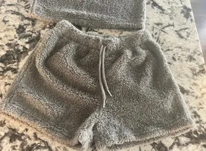Womens Sexy Warm Fuzzy Fleece Cropped Lounge Two- Piece Set Size Small thumbnail 5