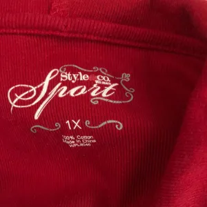 Style & Co 2000s Y2K Whimsygoth Gothic Red black floral rhinestone bedazzle silver hoodie sweatshirt top shirt long sleeve inner tank w/pockets-1X #grunge #streetwear thumbnail 5