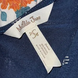 Matilda Jane sz small womens wide strap tank blue top with floral design bottom thumbnail 8