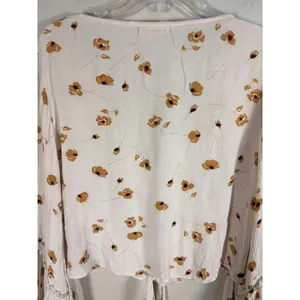 Billabong Lust Wild Floral Crop Tie Front Top Small Bell Sleeve Excellent Boho‎ thumbnail 8