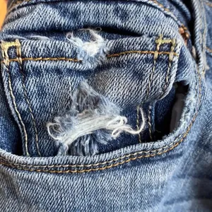 American Eagle Outfitters Skinny Distressed Low Rise Stretch Jeans size 6‎ thumbnail 6