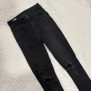 American Eagle Super Hi-Rise Jegging 000 Short thumbnail 1