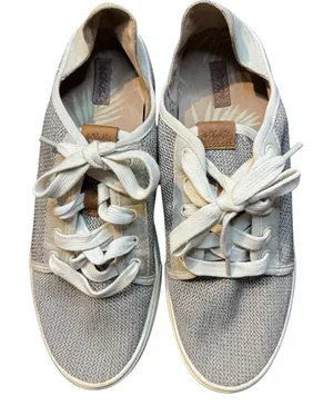 OluKai Pehuea Li Shoes Womens Size 10 Gray White Knit‎ Lace Up Casual 20379-2020 thumbnail 1