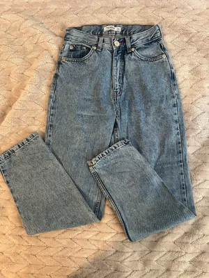 Pull&Bear High-Waist Tapered Jeans thumbnail 2