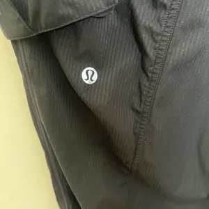 LULULEMON- Dance Studio Relaxed-Fit Mid-Rise Cargo Jogger Black Size M thumbnail 5