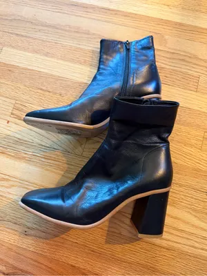 Free People Sienna Black Leather Block Heel Ankle Boots- 38 thumbnail 2
