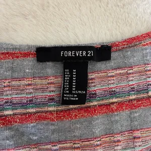 Forever21 bell sleeve 70s style crop top thumbnail 5
