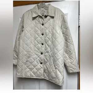 Orvis Women's Cream Quilted Puffer Coat thumbnail 3
