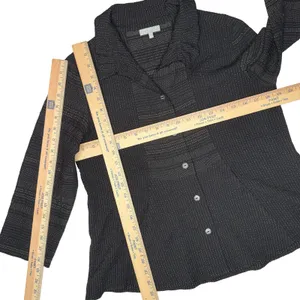 Habitat Clothes to Live In XS Crinkle Knit Button Blouse Top Minimalist thumbnail 8
