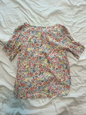 Loft Floral Blouse thumbnail 4