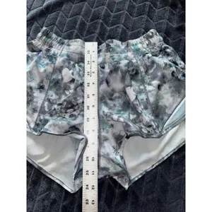 Lululemon Hotty Hot Low-Rise Lined Short Kaleidofloral Multi/Blue Cast Size‎ 6 thumbnail 11