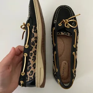Sperry’s women’s leopard print slip on‎ shoes — size 7.5 thumbnail 4