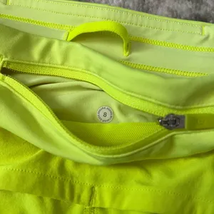 Lululemon Speed Up Low-Rise Short 2.5" thumbnail 3