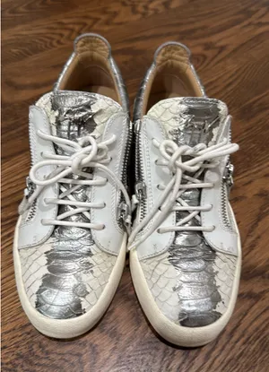 Giuseppe Zanotti May London low top sneaker thumbnail 3